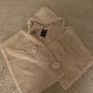 Blanc Noir Cream Hooded Wrap